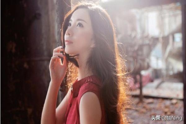 花海的图片 （花海的图片大全大图）