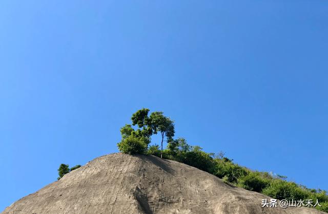 摄影穿着与背景如何搭配(图16)