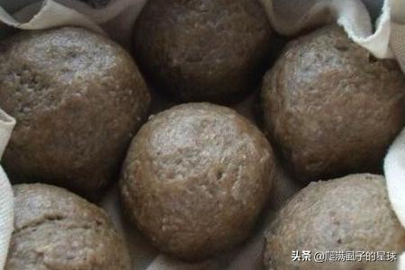 金鱼当饲料-金鱼饲料可以当花肥吗