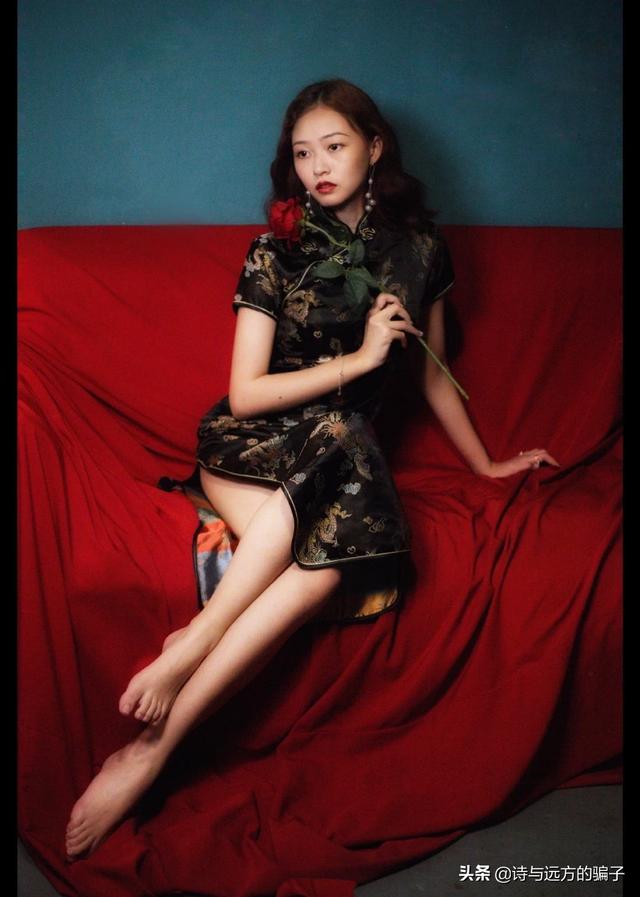 女性艺术照-女性艺术照黑白微信头像