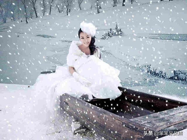 冬天结婚新娘怎么穿婚纱-冬天结婚新娘怎么穿婚纱的