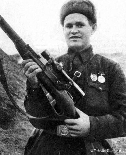 兵临城下狙击手_兵临城下狙击手原型