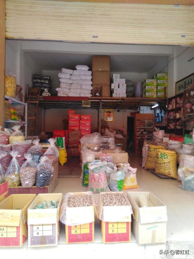 南宁市开服装店怎么样啊