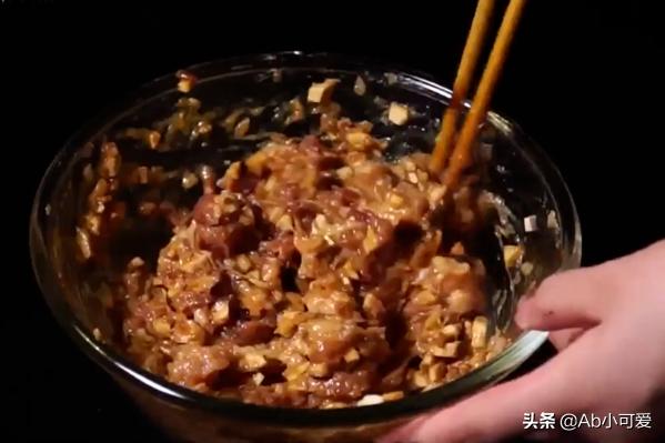 狮子头怎么做-狮子头怎么做好吃又简单