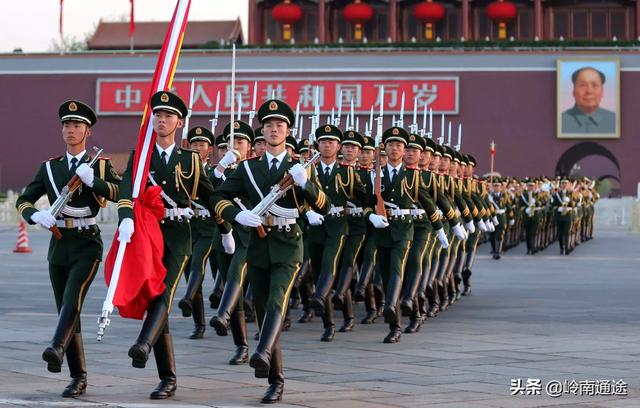 大学体育课可以玩的游戏有哪些？大学生去当了两年义务兵之后出来该怎么办？
