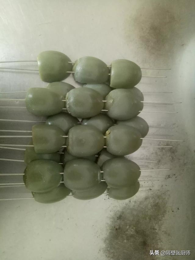 街边小吃食蛋的做法（用食用面碱能做实蛋么？）