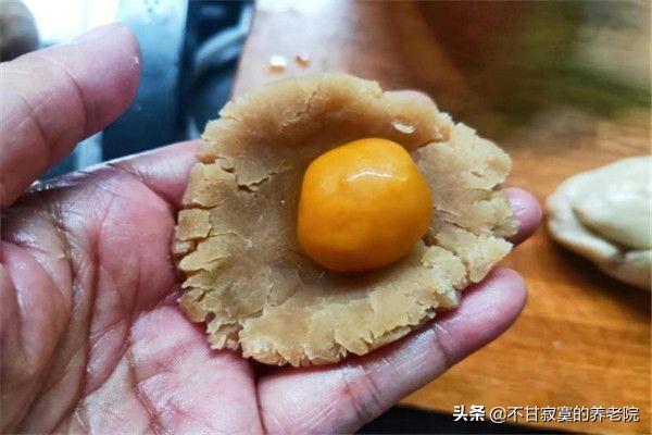 月饼的制作方法步骤-手工月饼的制作方法步骤