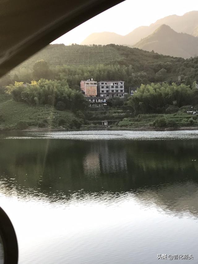 龙如何配色搭配好看男士(图3)