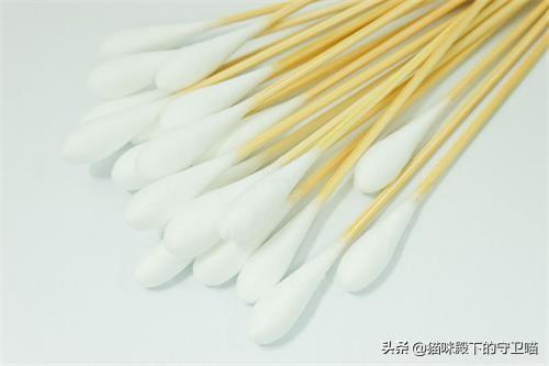 我家金毛身上长癣了！刚生完小狗，主要分布在,第2张