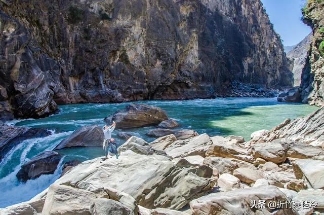 奶奶讲的鬼故事（老奶奶讲鬼故事）