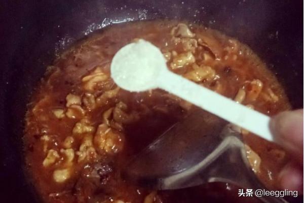 家常水煮肉片-家常水煮肉片的简单做法