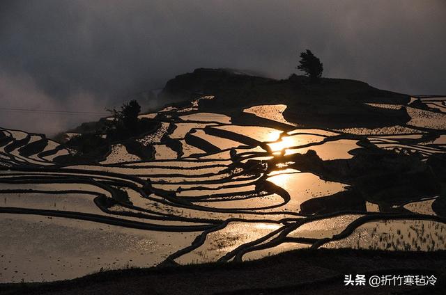 奶奶讲的鬼故事（老奶奶讲鬼故事）