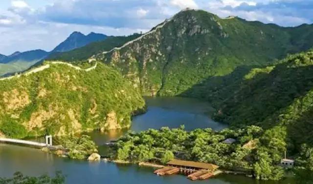 龙庆峡旅游穿搭海边， 龙庆峡旅游穿搭海边视频