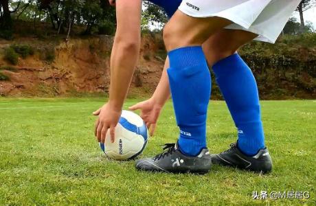 足球射门的技巧