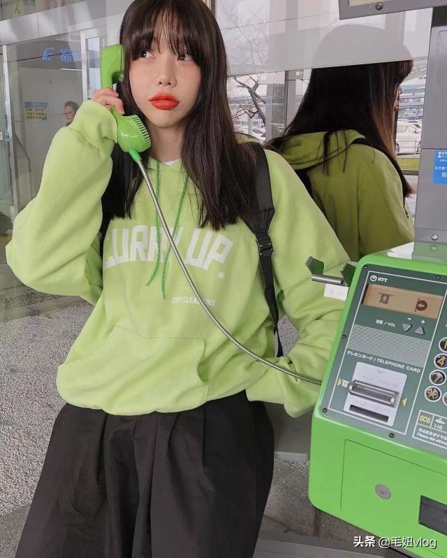 最潮绿色衣服搭配图片