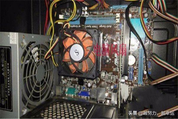 cpu温度过高自动关机（cpu温度过高自动关机重启）