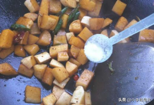 爆炒萝卜菜常德菜的做法(图8)