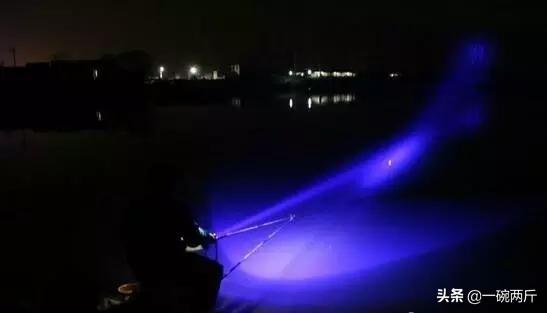 灯具什么牌子好又便宜（灯具什么牌子的好）