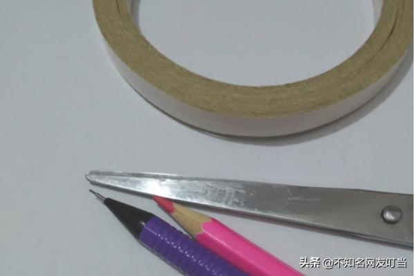 贴纸裁剪技巧？：贴纸制作