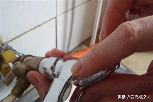 如何换水龙头-如何换水龙头视频教程