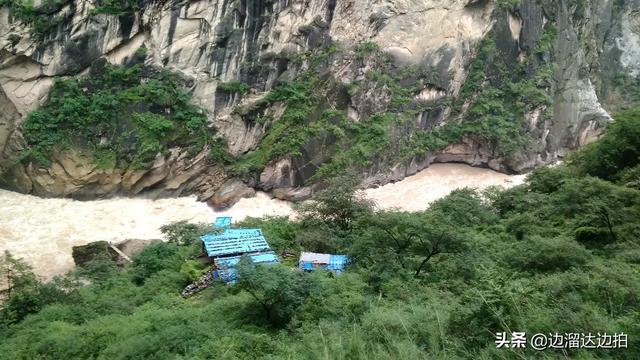 云南古城旅游穿搭， 云南古城旅游穿搭图片