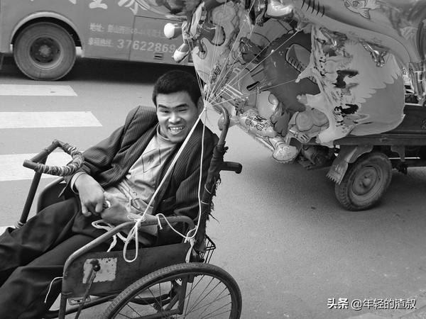 残疾人找工作联系我，残疾人找工作联系我手工活微信联系方式