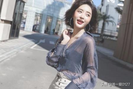 超短发造型如何搭配衣服(图4)