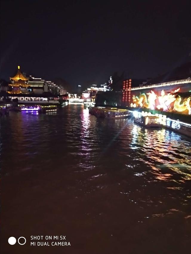 请问诗中的“乌衣巷”在我国哪个城市？有何依据？
