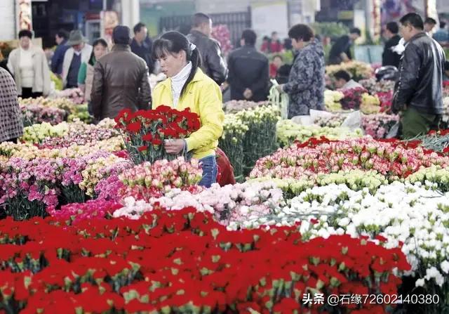 昆明鲜花配送电话（昆明鲜花厂）