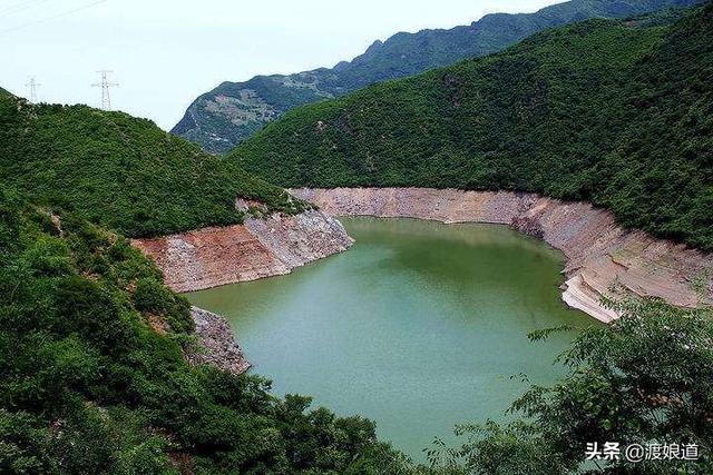 我想一个人去旅游，陕西附近有什么比较安静的地方？