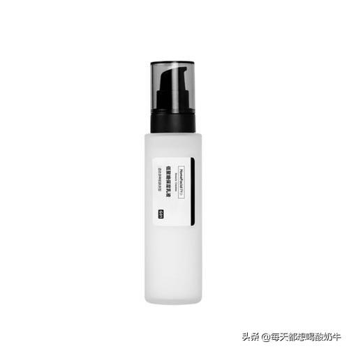 护肤品的正确步骤 水,乳,霜,精华液,顺序怎么用