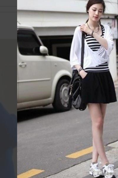 休闲黑裙子如何搭配鞋子(图7)