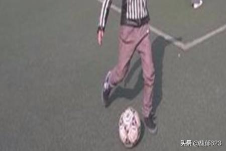 怎么练足球运球基本功