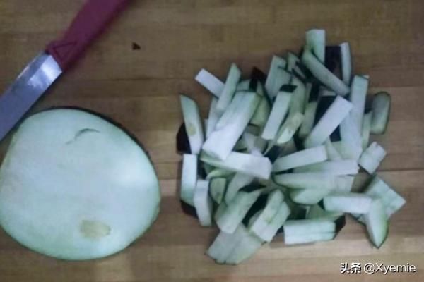 茄子炒肉_茄子炒肉怎么做好吃视频