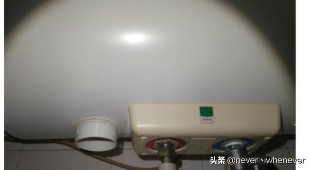 美的电热水器怎样更换镁棒及清洗(型号F50-15A2)