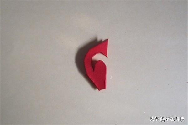 儿童手工剪纸教程（儿童手工剪纸教程？）