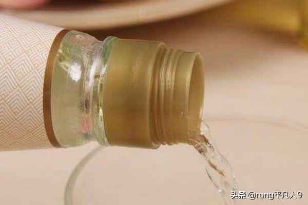 如何清洗抽油烟机-如何清洗抽油烟机的油盒