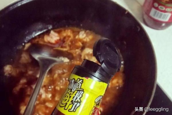 家常水煮肉片-家常水煮肉片的简单做法