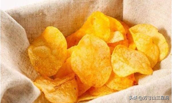 小孩儿自制手工小吃做法（自制薯片、炸薯片做法——怎样在家做小吃炸薯片？）