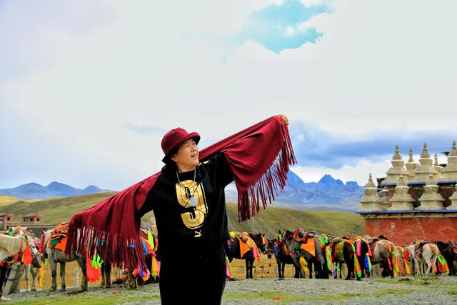 爸妈旅游穿搭西藏， 爸妈旅游穿搭西藏视频