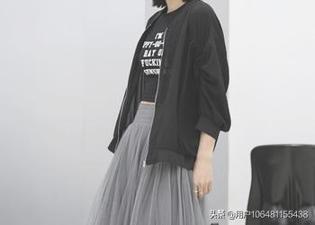 灰色半裙怎么搭配冬天(图11)