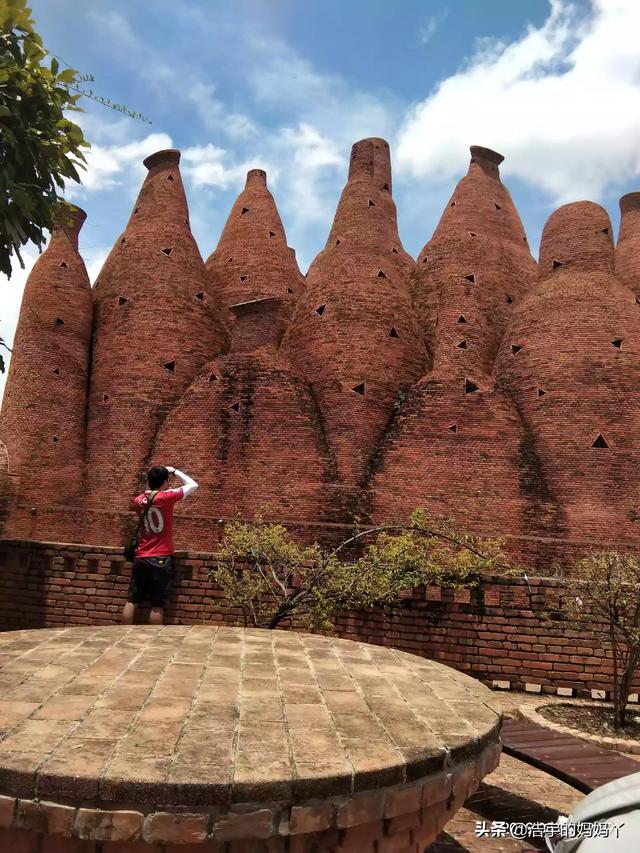 云南昆明市晋宁区吃刨猪汤农家乐预定电话,晋宁扒猪脚图片