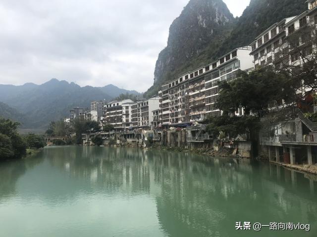 东莞市南方小镇在哪里建