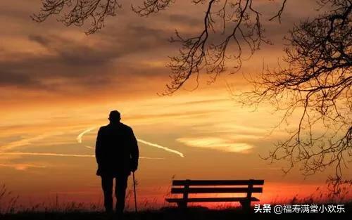 老年人沉迷平板和手机怎么办