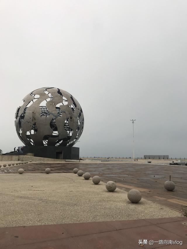 东莞市南方小镇在哪里建