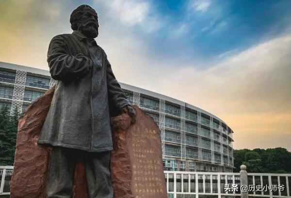 黑格尔哲学三大定律（黑格尔哲学三大定律是什么）