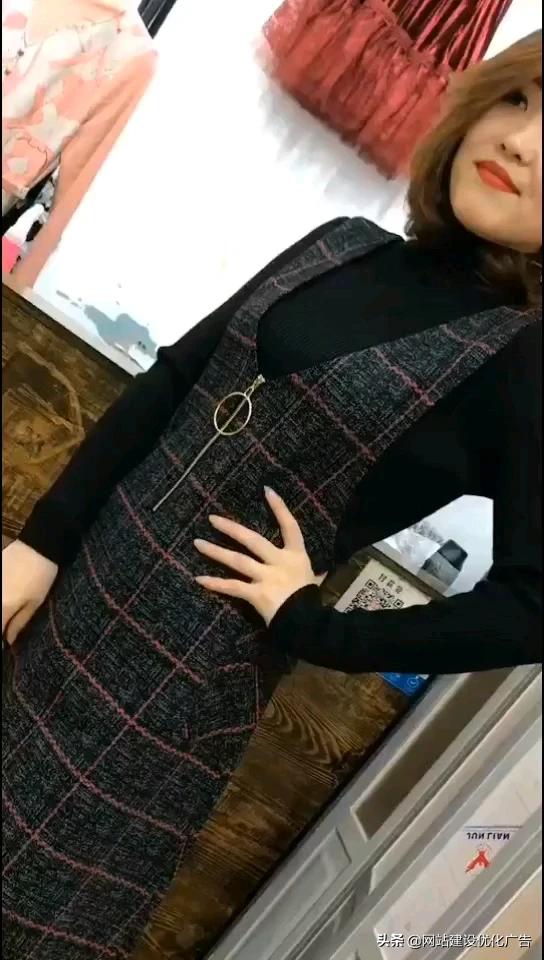 黑色夹克如何搭配女生穿(图9)