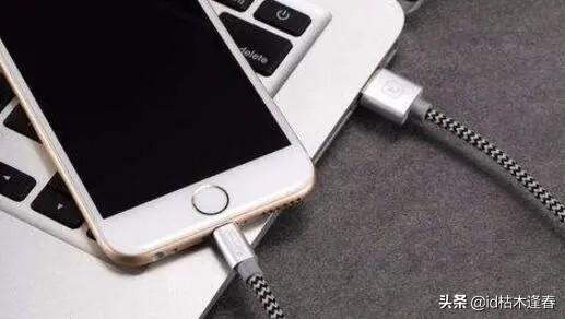 [手机发烫怎么回事]为什么手机屏幕发烫？