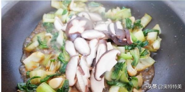 香菇油菜的做法-香菇油菜的做法家常视频