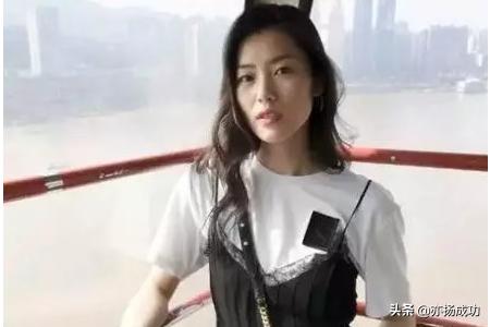 长领子如何搭配外套好看(图2)